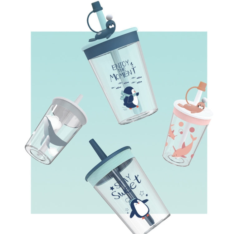 子供用カートゥーン海洋動物ストロー飲みカップ 安全で環境に優しいプラスチック飲みカップ ネイビーブルー、ライトブルー、ピンク、ライトグレー