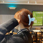 樹脂製スプリングヘアクリップ カラー：25 イエローネットヤーン、20 ブラックネットヤーン、21 ピンクネットヤーン、22 レイクブルーネットヤーン、23 ライトパープルネットヤーン