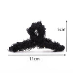 樹脂製スプリングヘアクリップ カラー：25 イエローネットヤーン、20 ブラックネットヤーン、21 ピンクネットヤーン、22 レイクブルーネットヤーン、23 ライトパープルネットヤーン