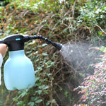 1.5L園芸用電動ジョウロ手持ち家庭用花用散水器、青、青＋汎用ノズル