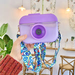 カメラプラスチックカップ子供用ストロー付きジュースカップトラベルレジャーウォーターカップ、ピンク、ブルー、パープル、イエロー