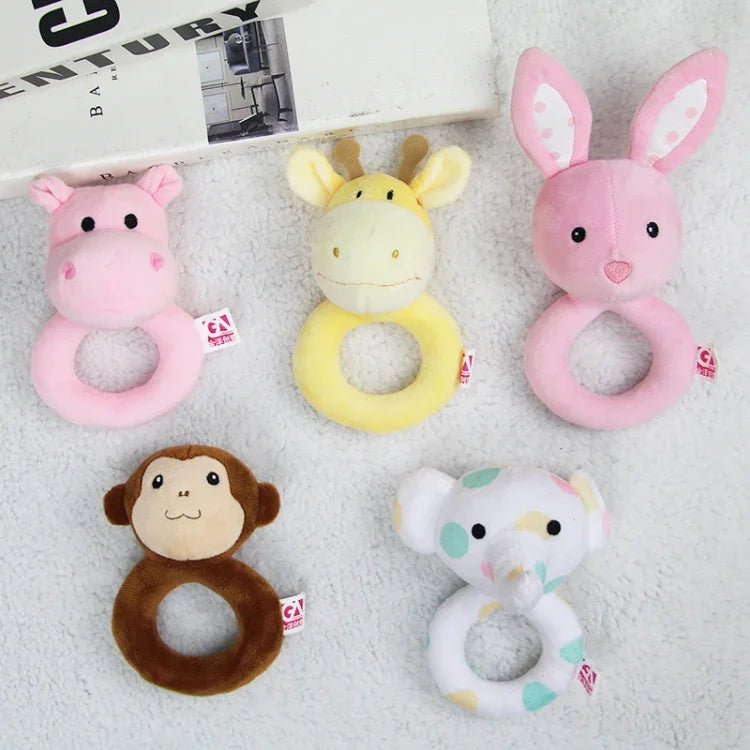 赤ちゃん用手持ちラトルおもちゃ 手握りスティック 新生児用安眠おもちゃ、スタイル：キリン、ピンクラビット、小さなグレー象、コアラ、ブタ、サル、ホワイトラビット、小さな赤いネズミ、小さな花の象、小さなバナナ、スリープベアブルーラトル