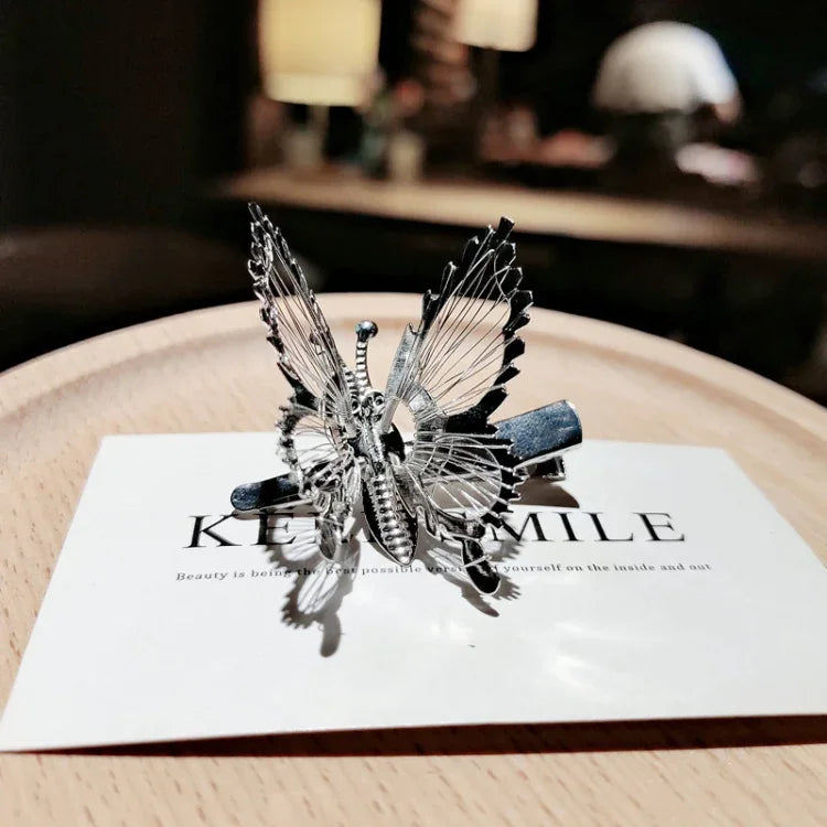 動くシミュレーションバタフライヘアピン シンプル前髪クリップ ヘアアクセサリー