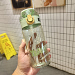 学生用 ポータブル バウンシングストロー 大容量 落下防止 プラスチックカップ、550ml グリーン、550ml ホワイト、550ml パープル、650ml グリーン、650ml ホワイト、650ml パープル、800ml グリーン、800ml ホワイト、800ml パープル