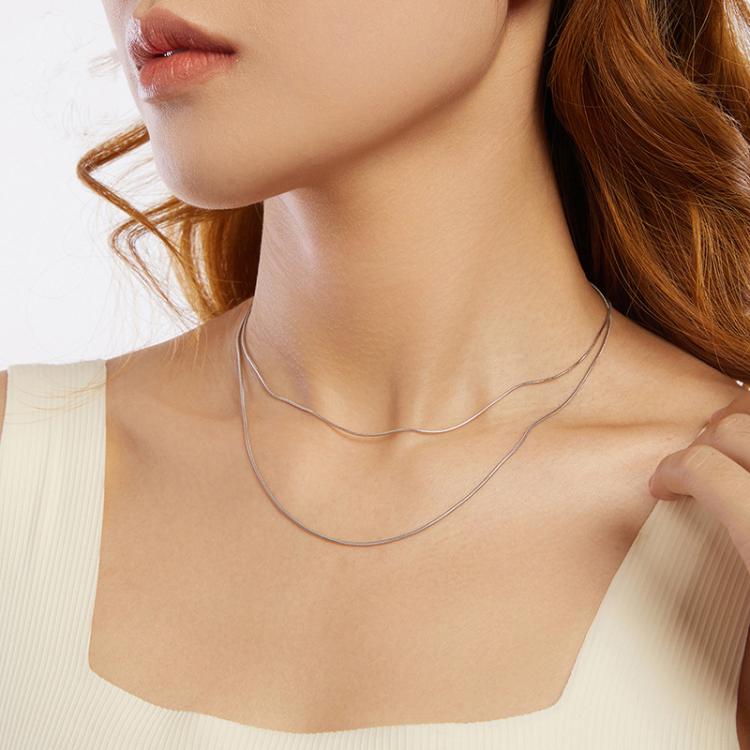 S925スターリングシルバープラチナメッキスネークボーンベーシックネックレス、S 厚さ0.08cm
