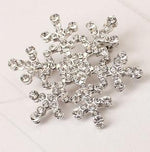ファッションウォータードリルクリスマス雪の結晶ブローチ ゴールド、シルバー