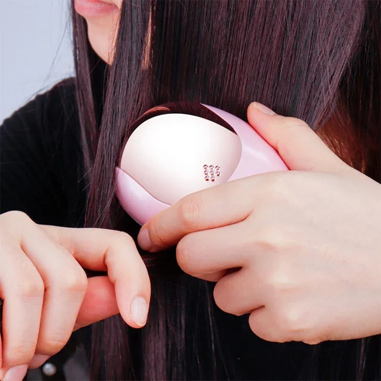 携帯用電動ヘアイオニックブラシ ヘアストレートナーブラシ マイナスイオンコーム 静電気防止マッサージ ミニストレートヘアコーム ピンク、グリーン